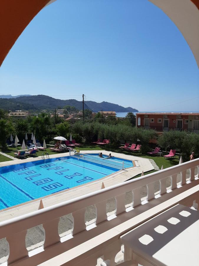 ארילס Eleni Apartments מראה חיצוני תמונה