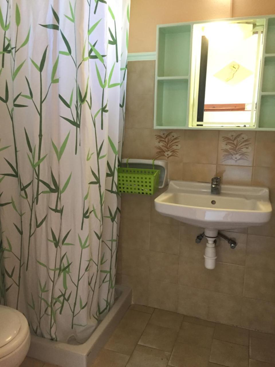 ארילס Eleni Apartments מראה חיצוני תמונה